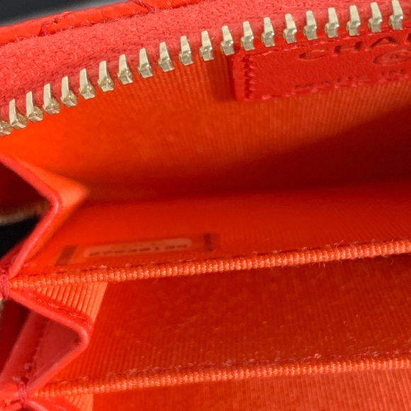 CHANEL Card Holder Red Orange in Gold Hardware - Picture 12 of 13